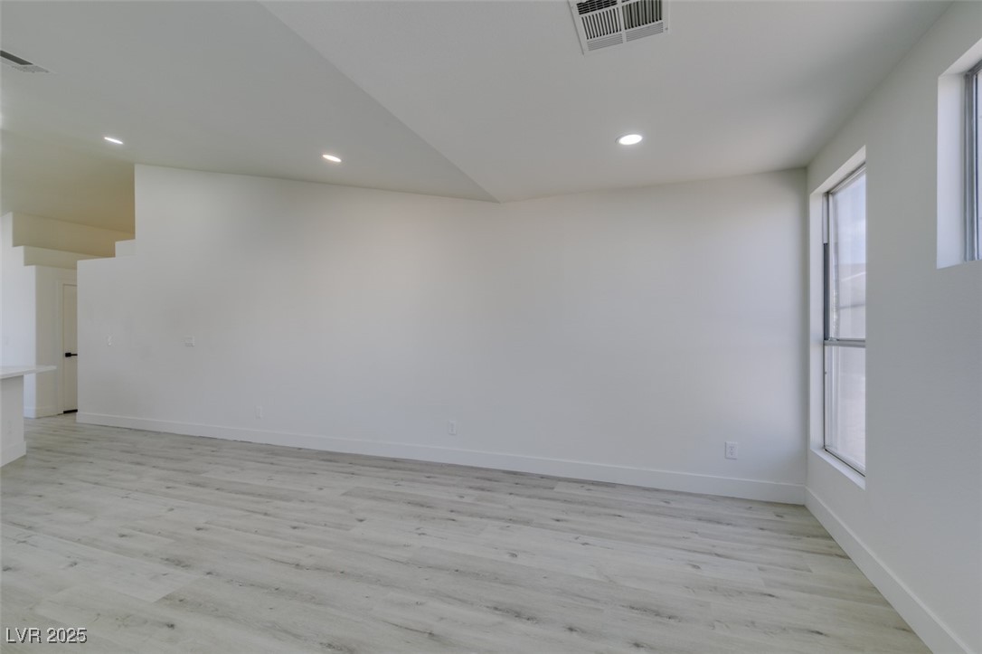 3721 Brentcove Drive Property Photo 27