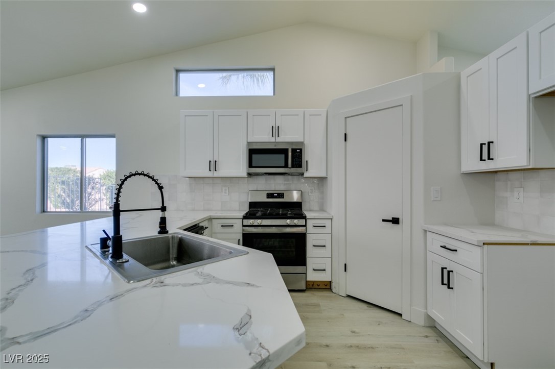 3721 Brentcove Drive Property Photo 31