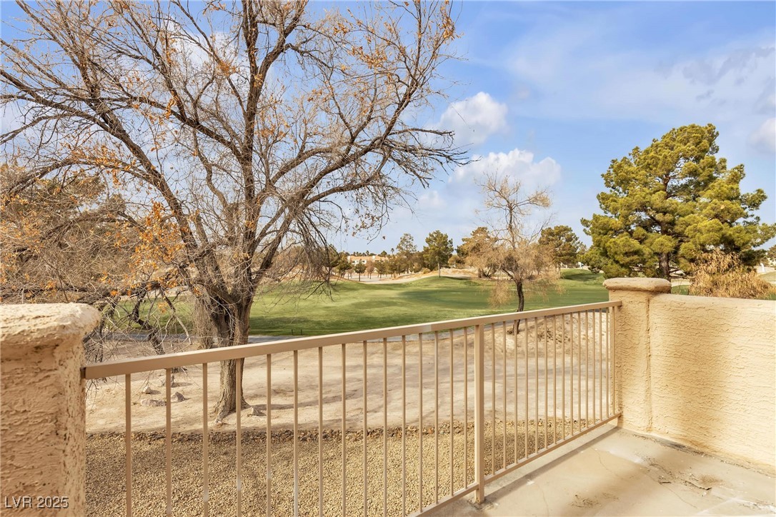 5325 La Patera Lane Property Photo 13