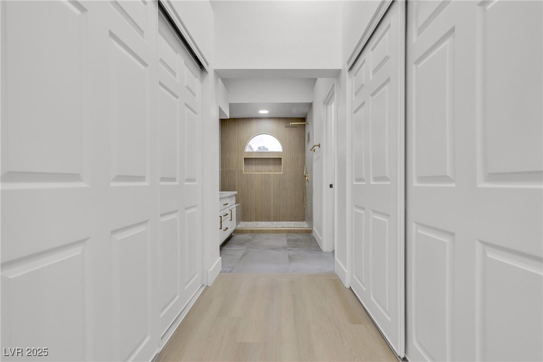5325 La Patera Lane Property Photo 15