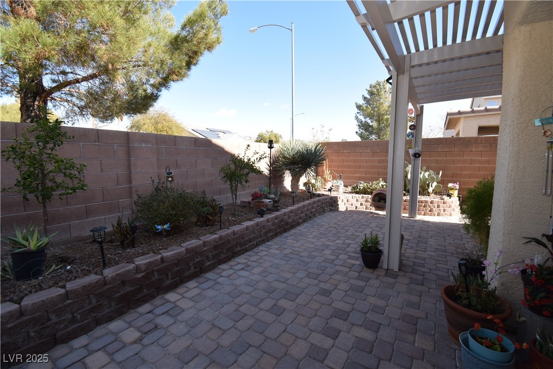 916 Echo Beach Avenue Property Photo 34
