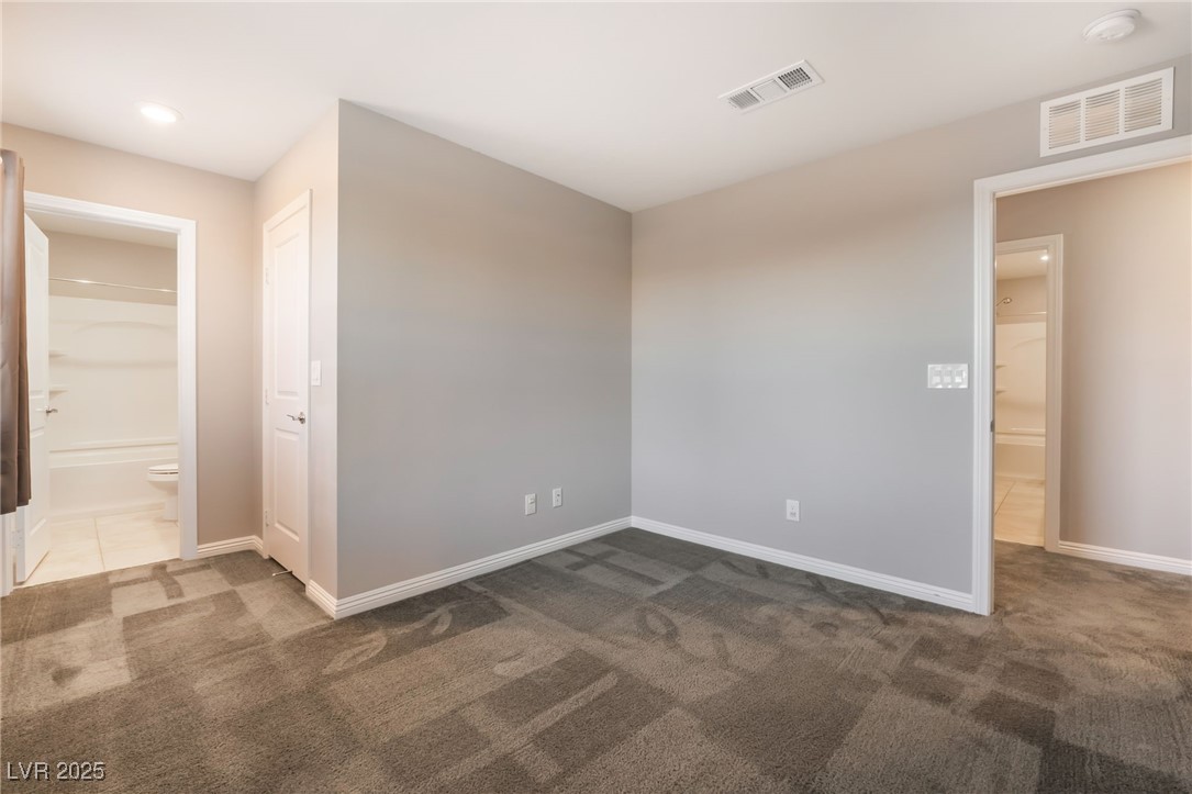 909 Riverlawn Place Property Photo 14