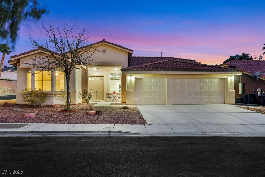 2725 Cool Lilac Avenue Property Photo 8