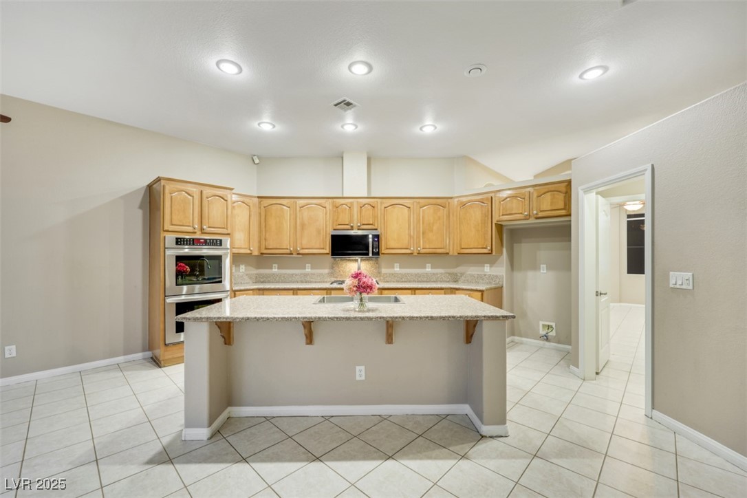 2725 Cool Lilac Avenue Property Photo 12