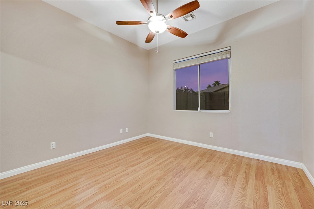 2725 Cool Lilac Avenue Property Photo 18