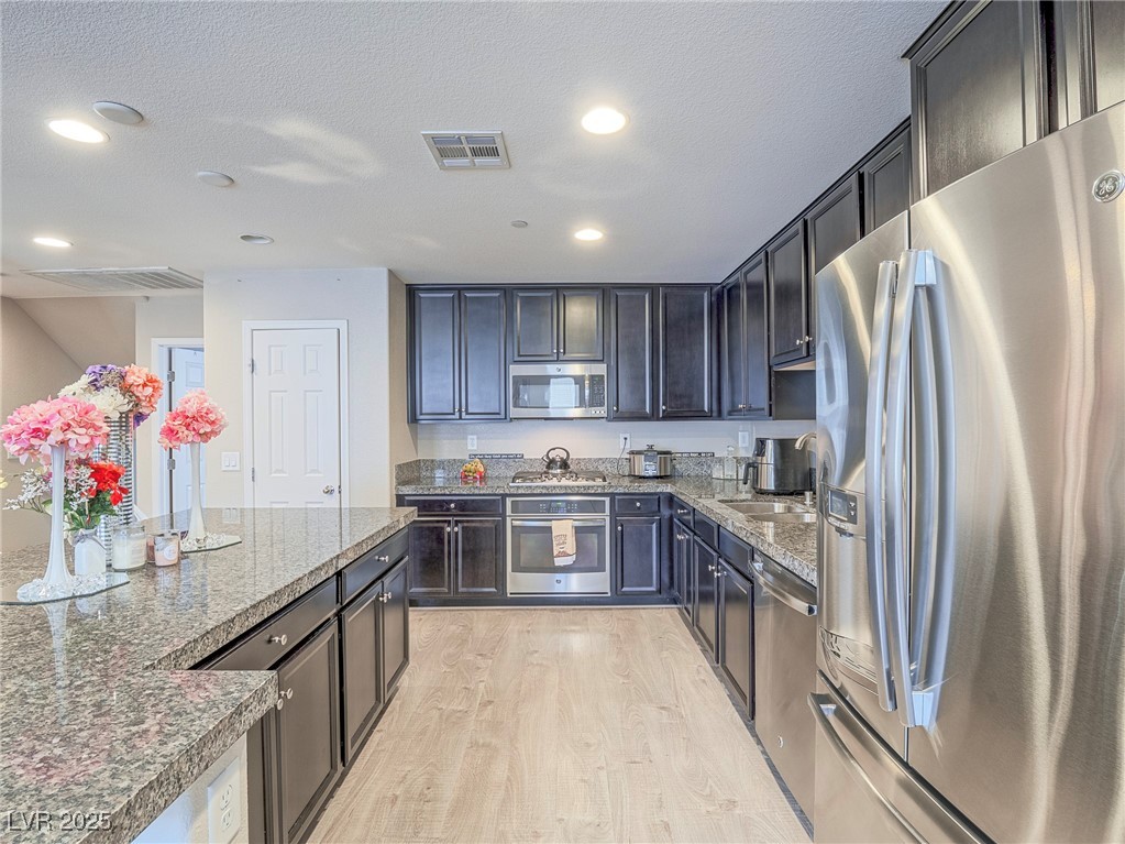 1525 Spiced Wine Avenue 19103 Property Photo 4