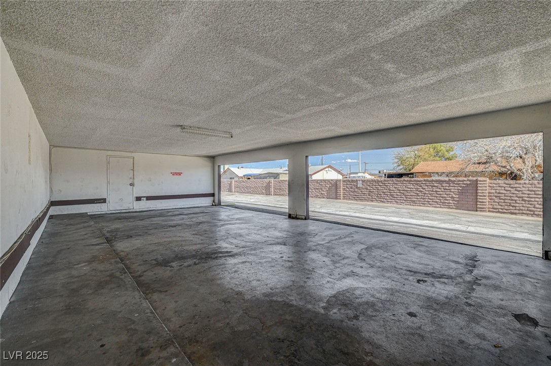 2333 Wooster Circle B Property Photo 45
