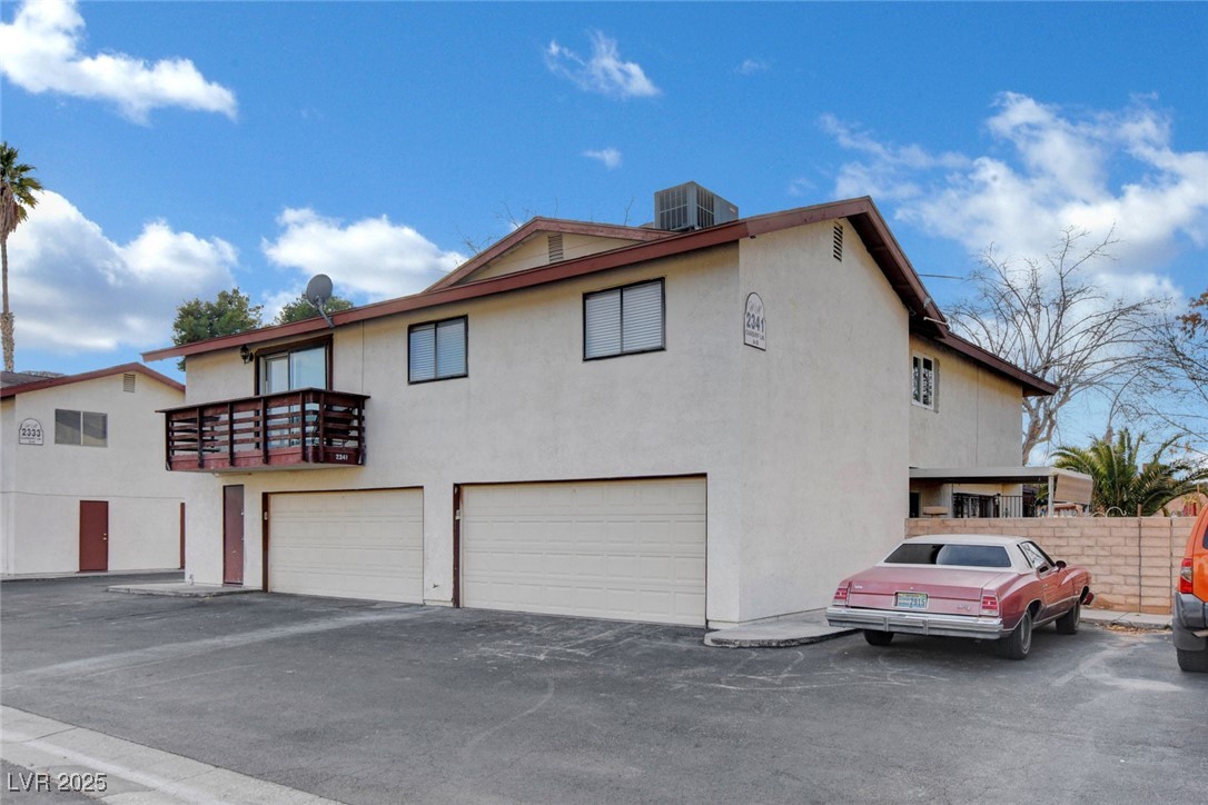 2333 Wooster Circle B Property Photo 48