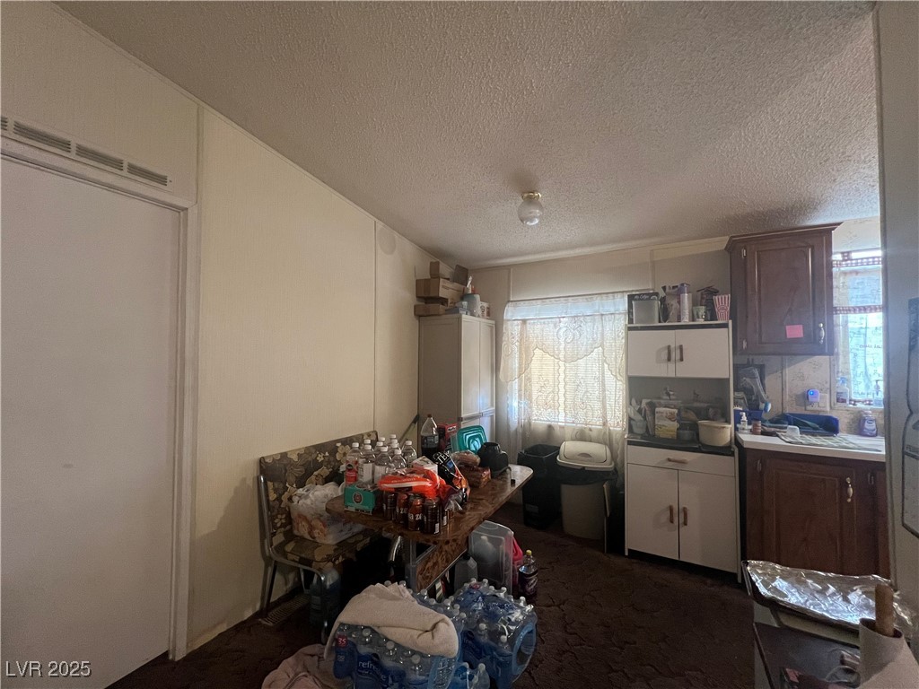 4575 Sandirose Way Property Photo 8