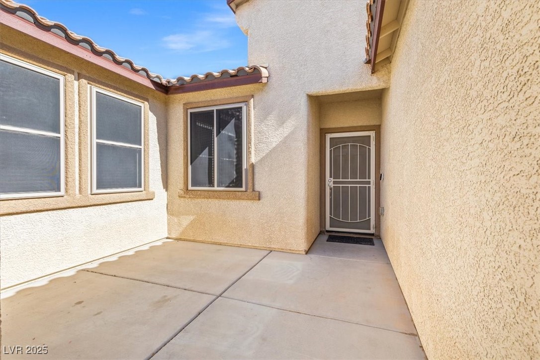 8140 Redbud Vine Street Property Photo 3