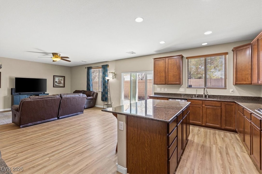 8140 Redbud Vine Street Property Photo 17