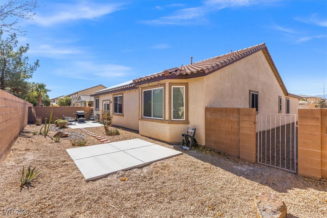 8140 Redbud Vine Street Property Photo 33