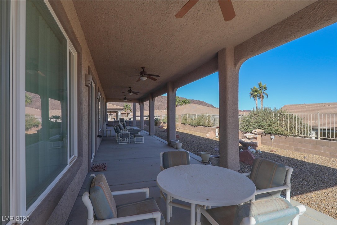 814 Lake Hill Drive Property Photo 4