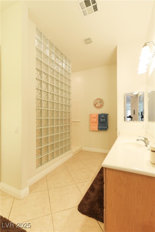 814 Lake Hill Drive Property Photo 12