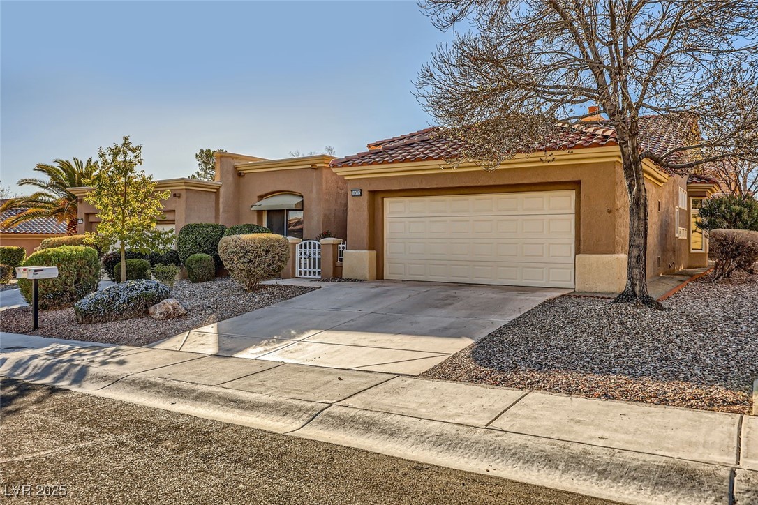 10013 Arbuckle Drive Property Photo 1