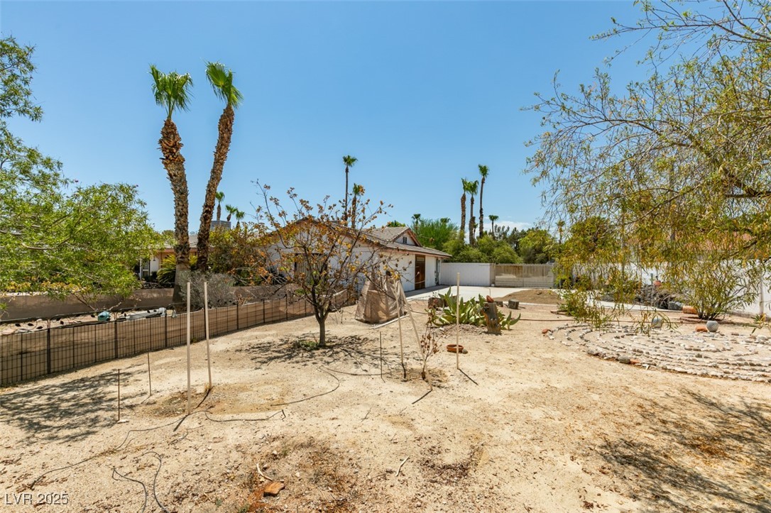 1295 South Tenaya Way Property Photo 22