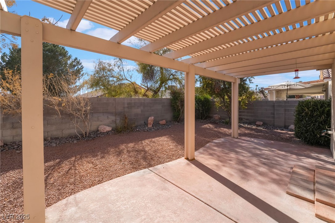 629 Alecandro Daniel Avenue Property Photo 29