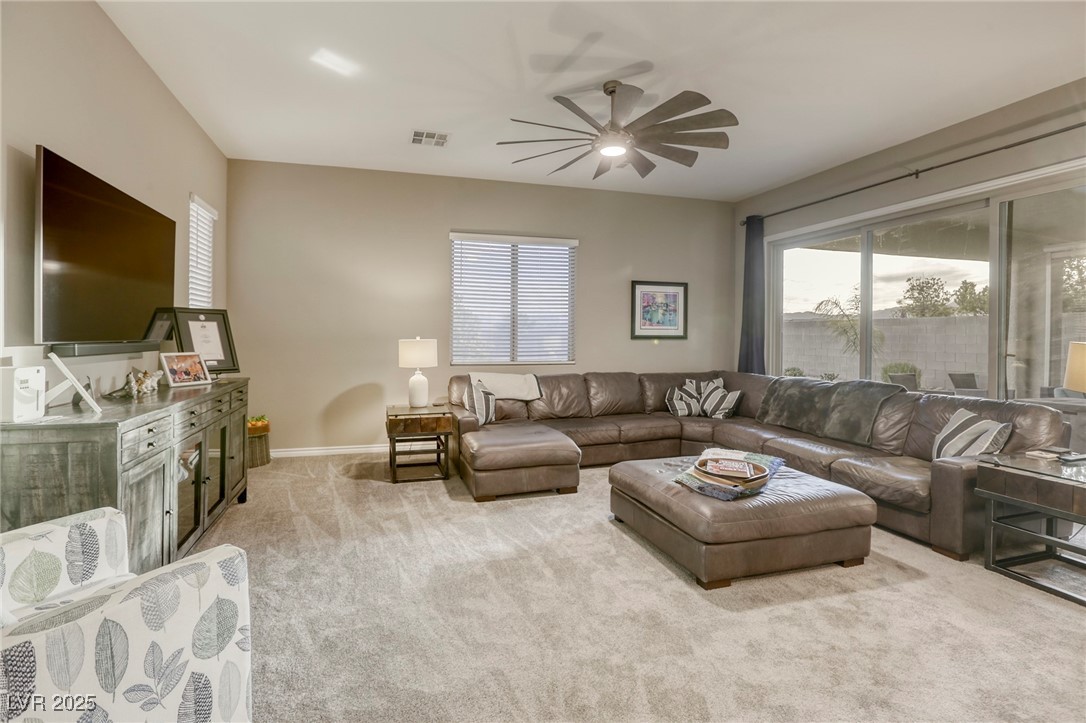 9607 Starfish Reef Way Property Photo 8