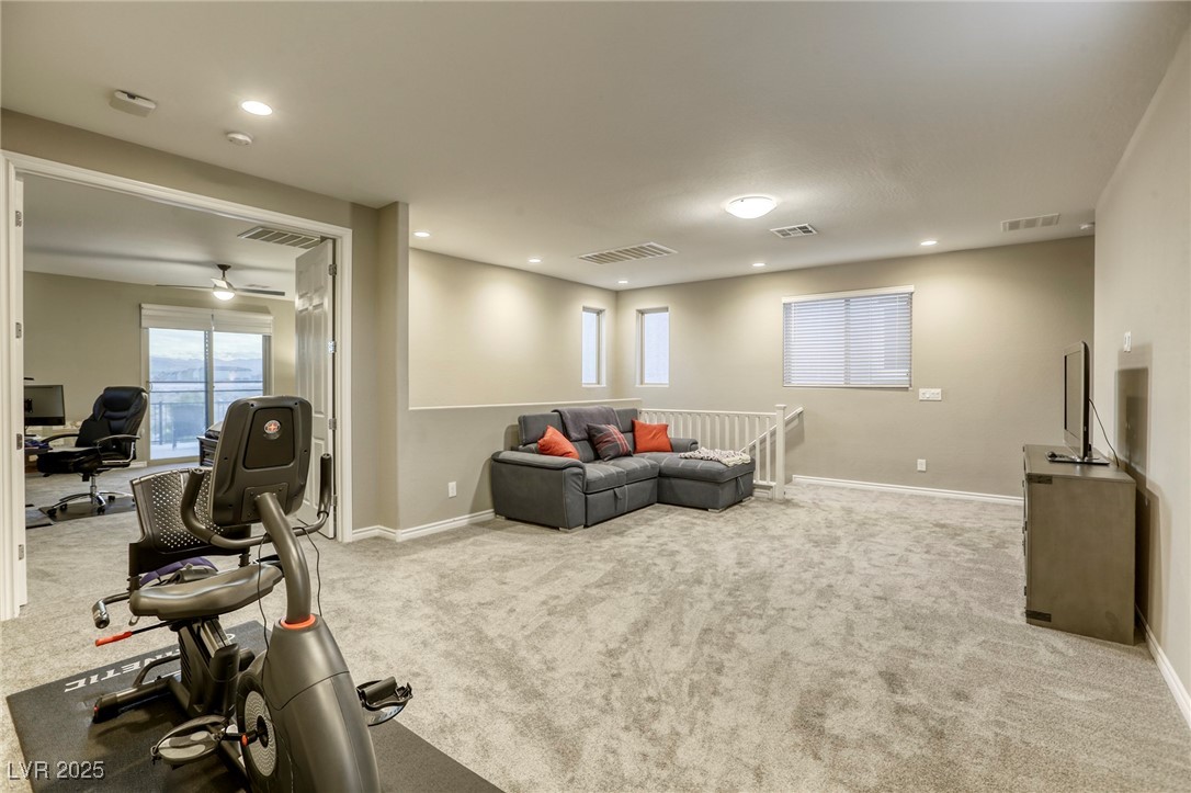 9607 Starfish Reef Way Property Photo 12