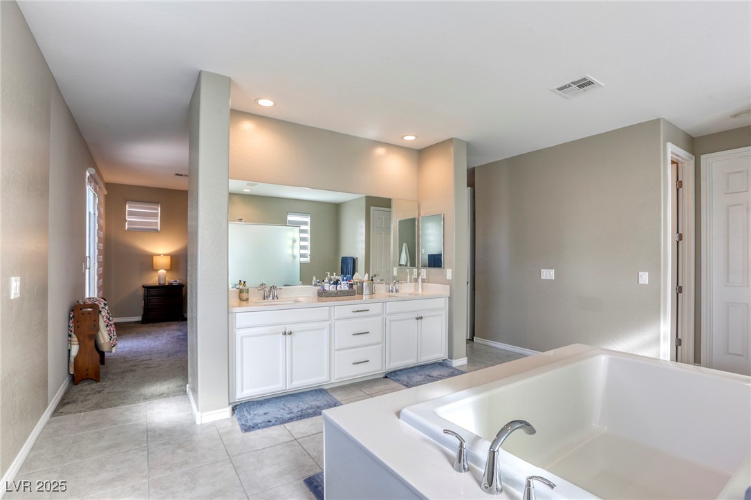 9607 Starfish Reef Way Property Photo 17