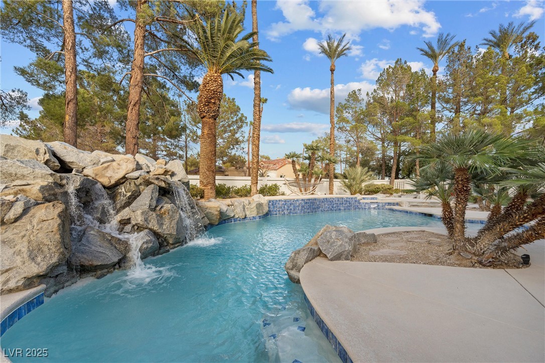 10 Innisbrook Avenue Property Photo 66