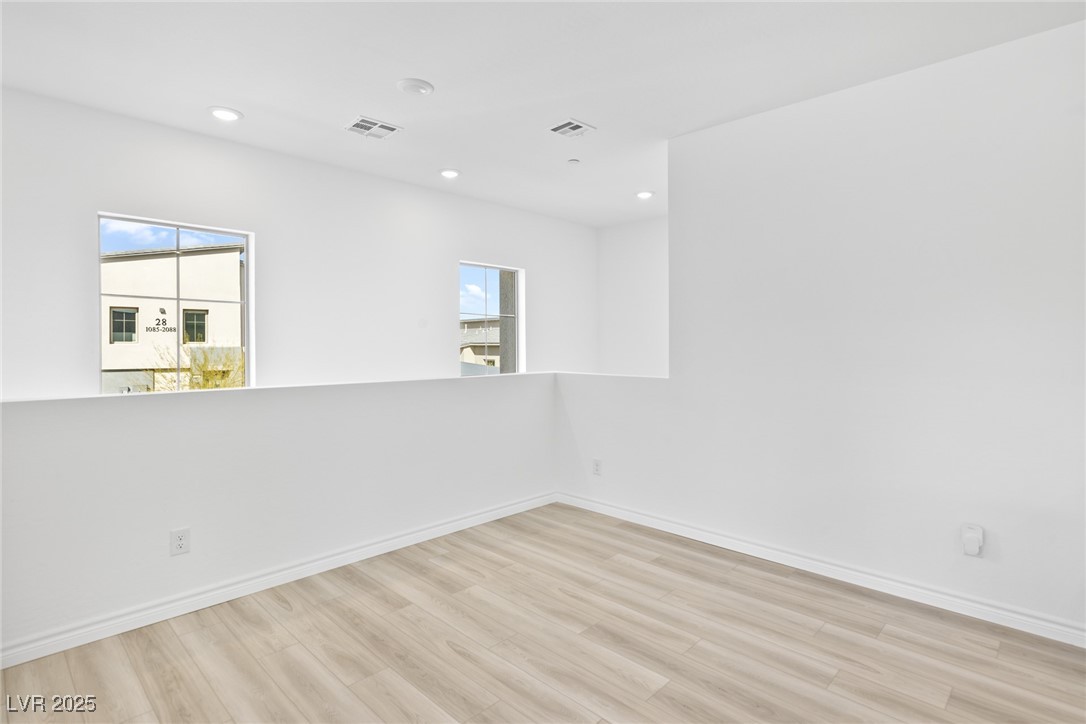 600 North Carriage Hill Drive 2098 Property Photo 14