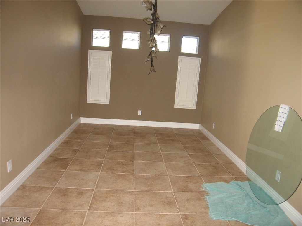 1073 Otto Ridge Court Property Photo 2