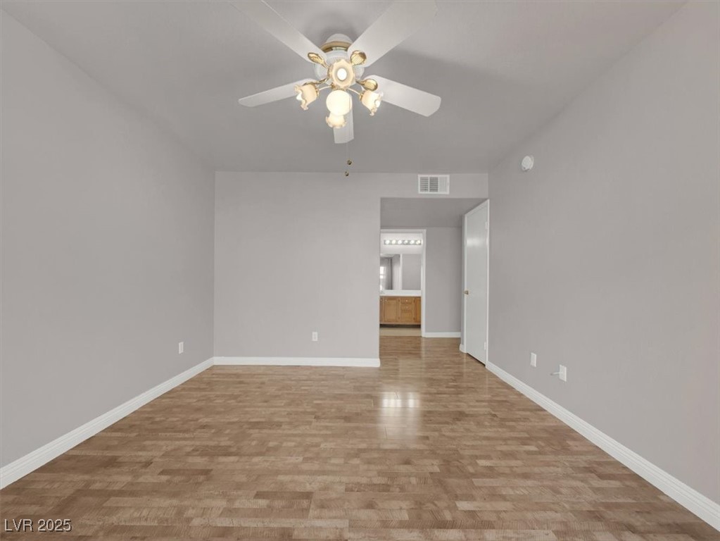 3425 East Russell Road 114 Property Photo 18