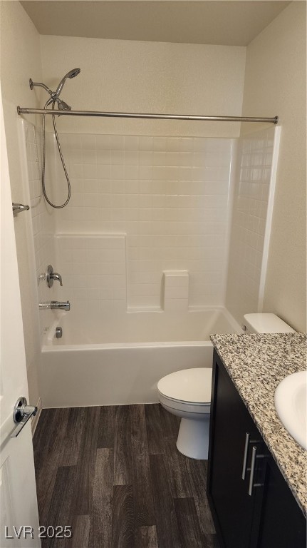 2734 Champagne Gold Avenue Property Photo 12