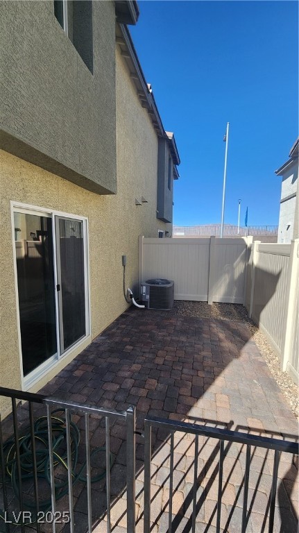 2734 Champagne Gold Avenue Property Photo 18