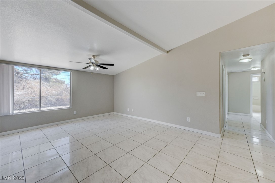 42 Del Amo Drive Property Photo 7