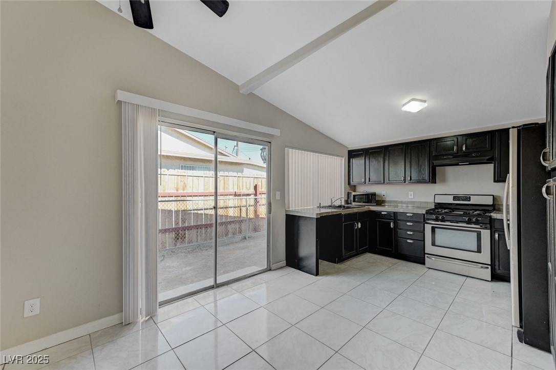 42 Del Amo Drive Property Photo 10
