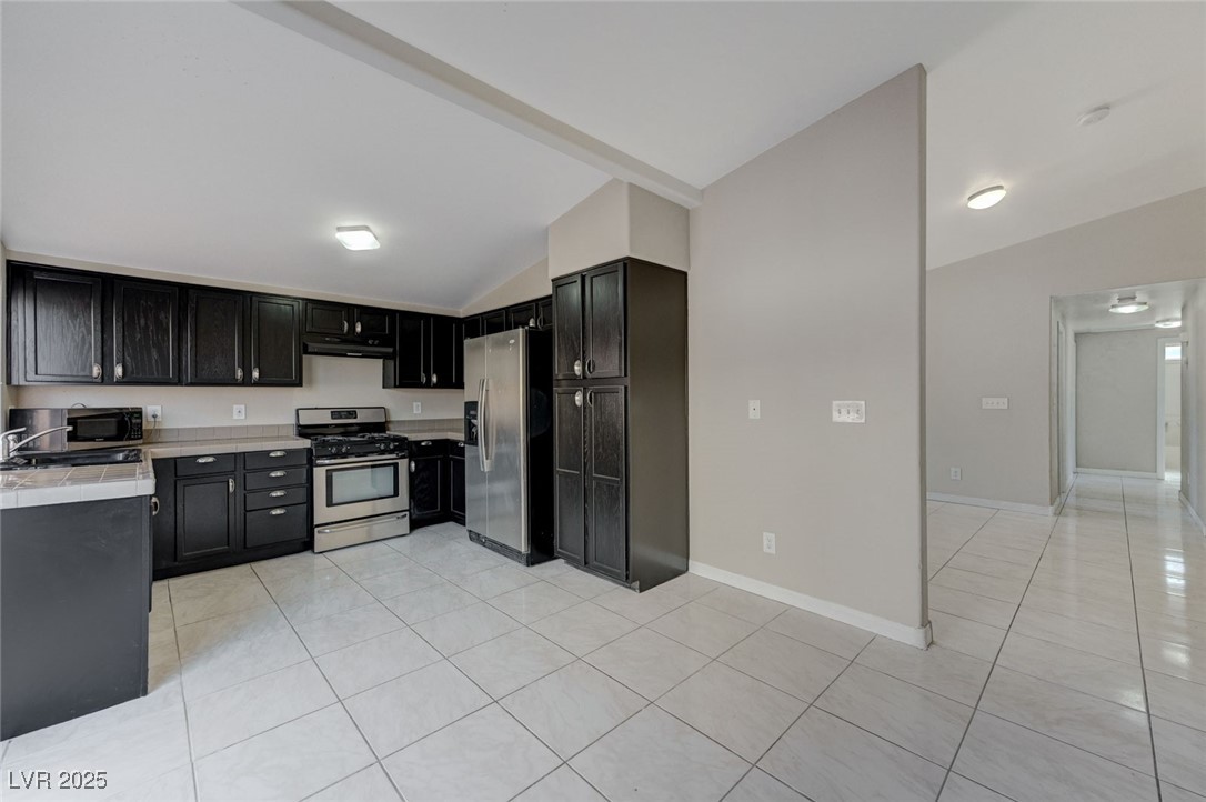 42 Del Amo Drive Property Photo 11