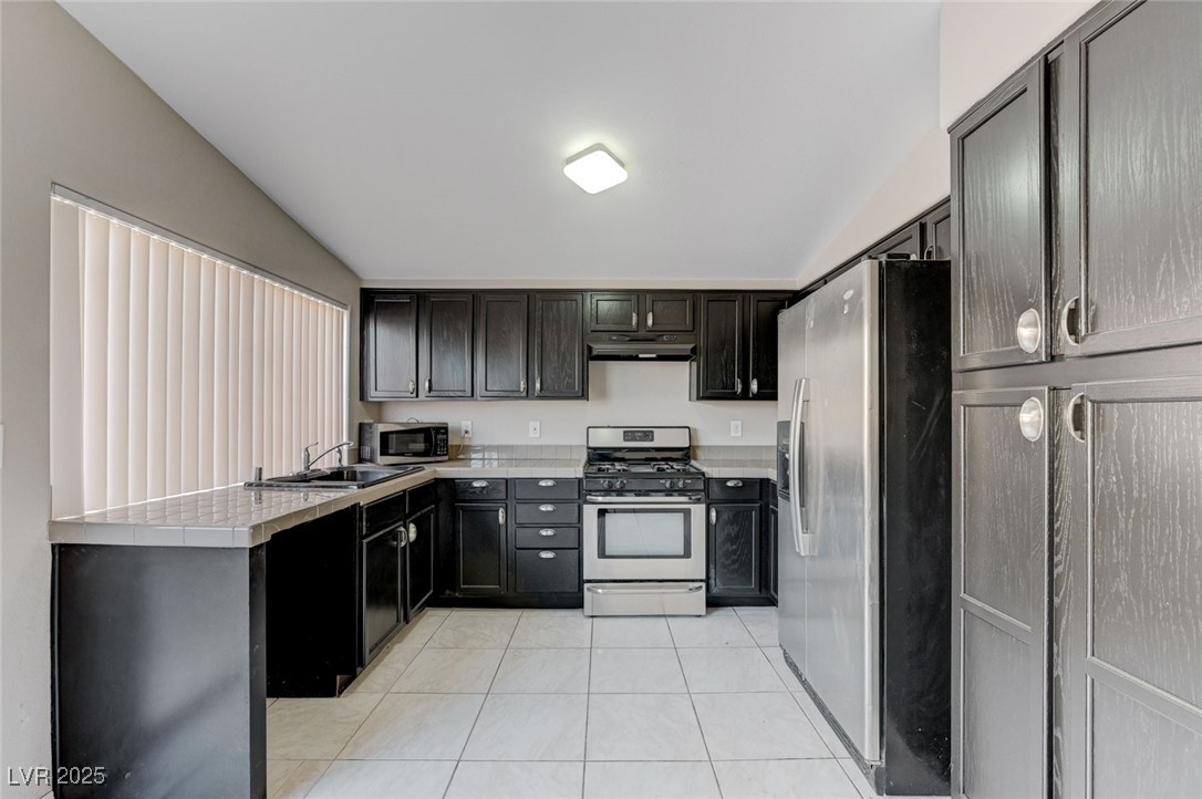 42 Del Amo Drive Property Photo 12