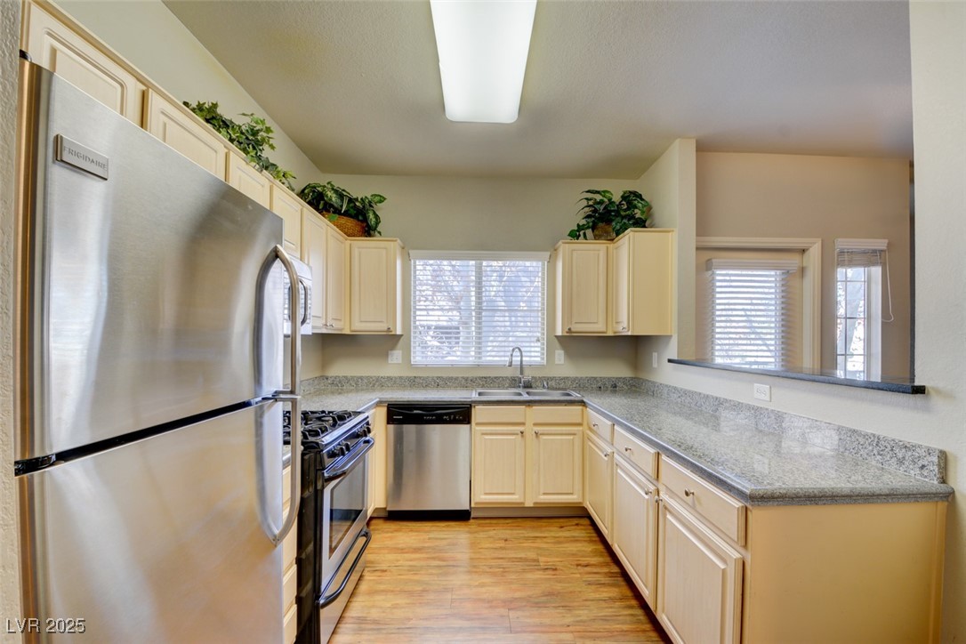 5250 South Rainbow Boulevard 2120 Property Photo 7