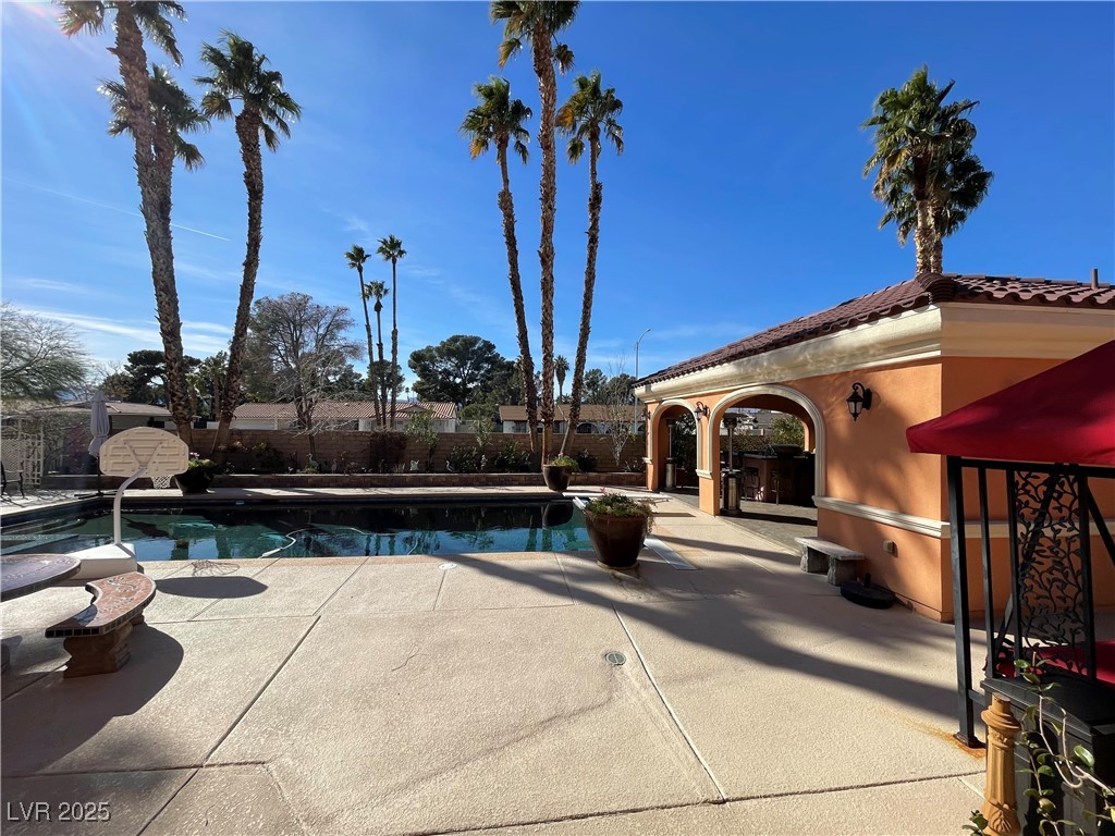 3341 Camino Gardens Way Property Photo 16