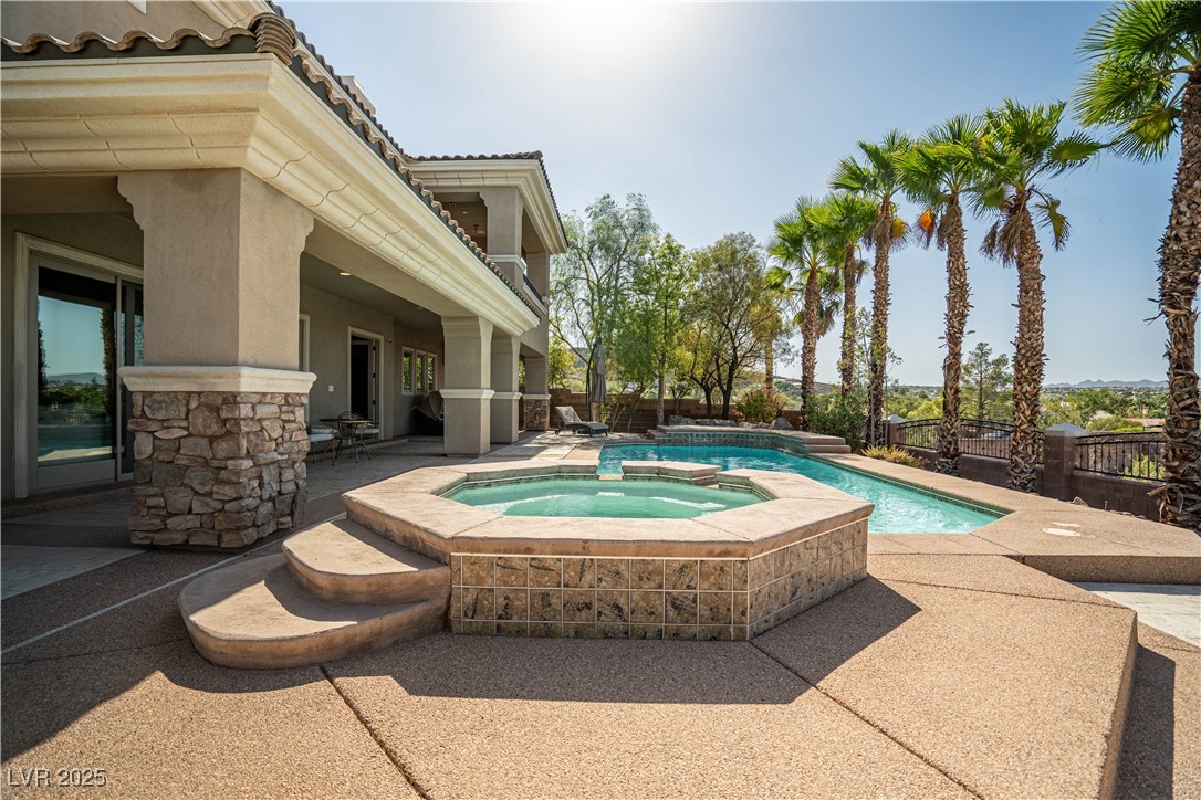 861 Majestic Ridge Court Property Photo 11