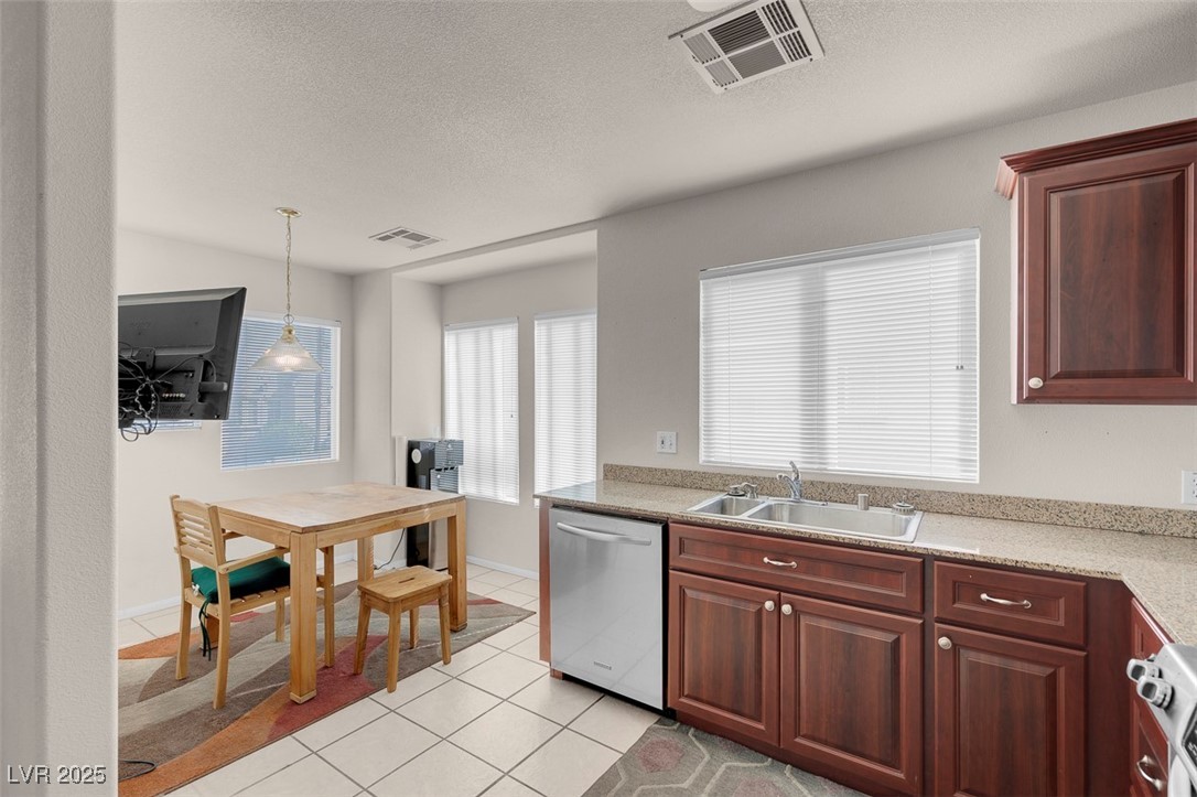 8426 Sluman Court Property Photo 13