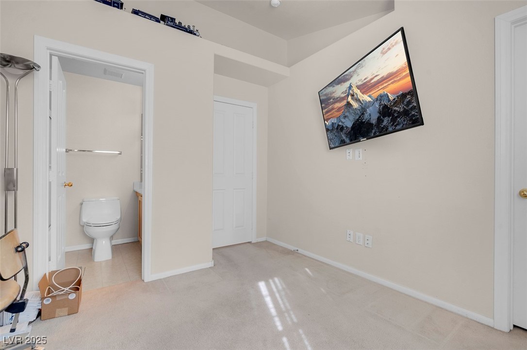 8426 Sluman Court Property Photo 38