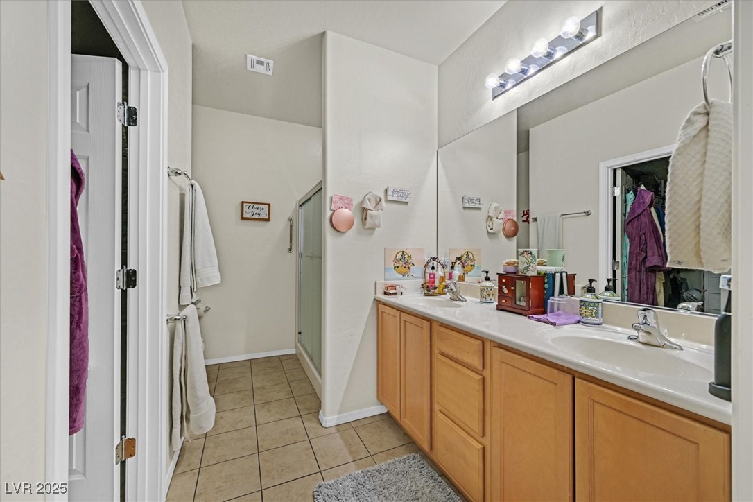 6144 Corbin Avenue Property Photo 16