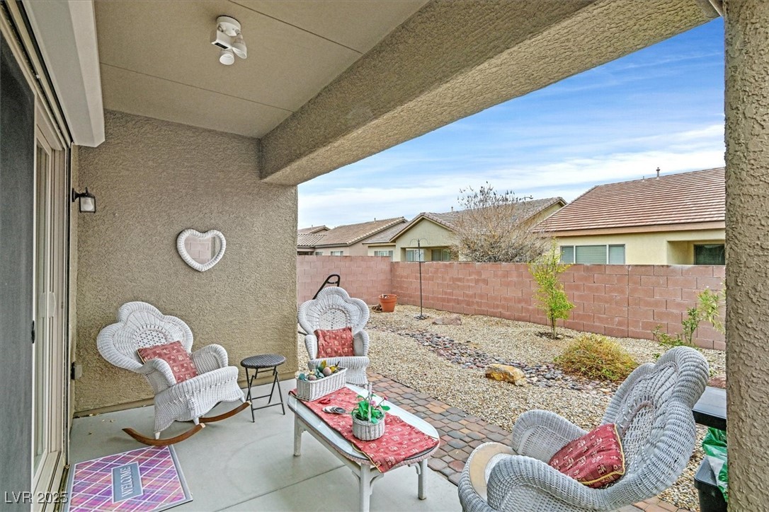 6144 Corbin Avenue Property Photo 23
