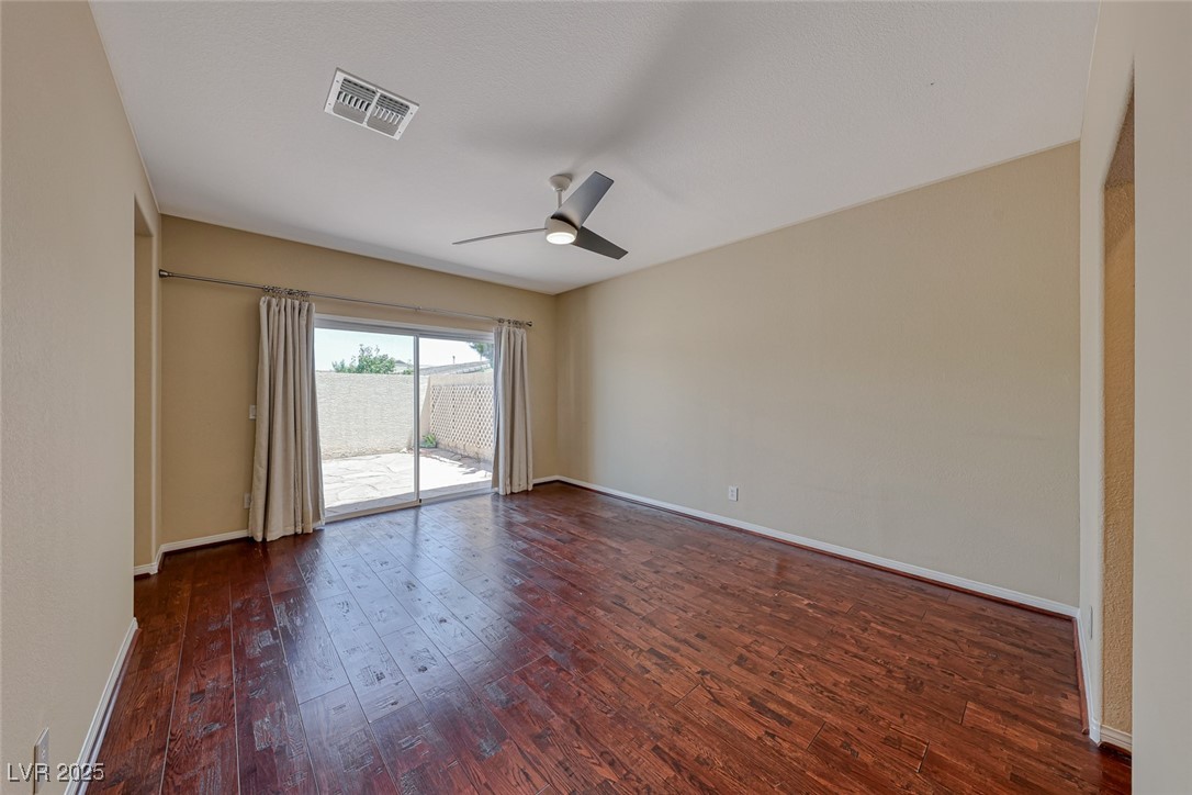 5952 Long Bay Street Property Photo 6