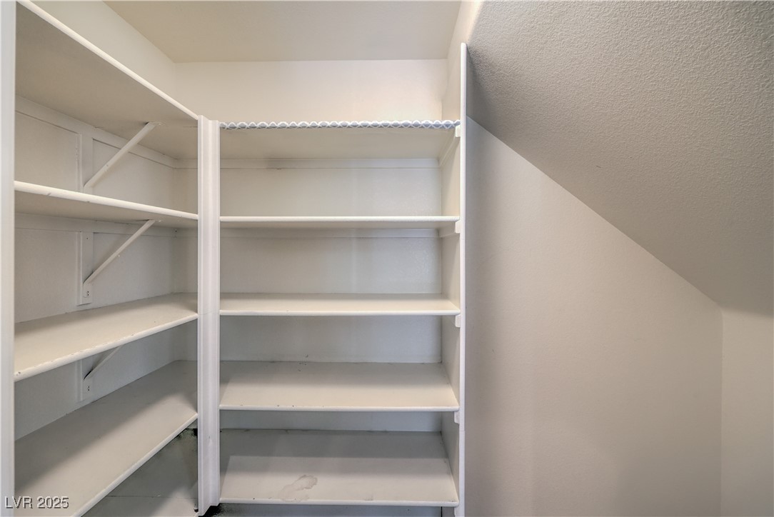 6206 Clapton Way Property Photo 7