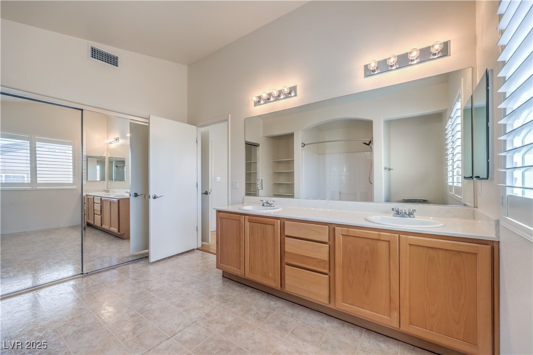 6206 Clapton Way Property Photo 12
