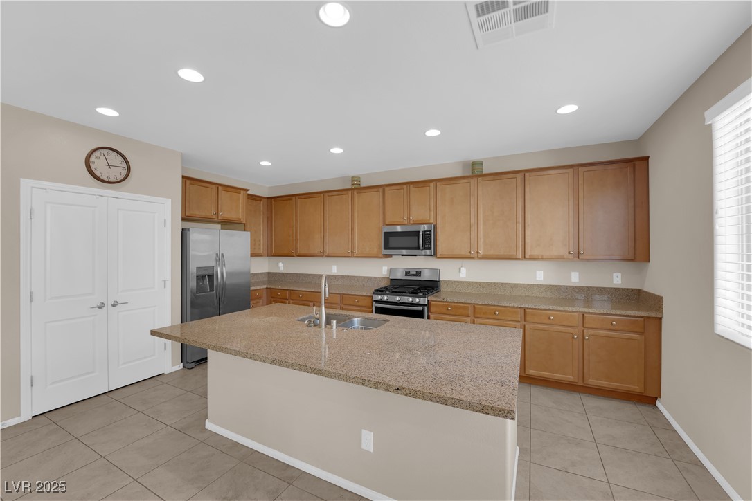 6733 Fast Brook Court Property Photo 9