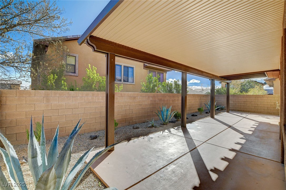 3932 Maldive Isle Court Property Photo 43