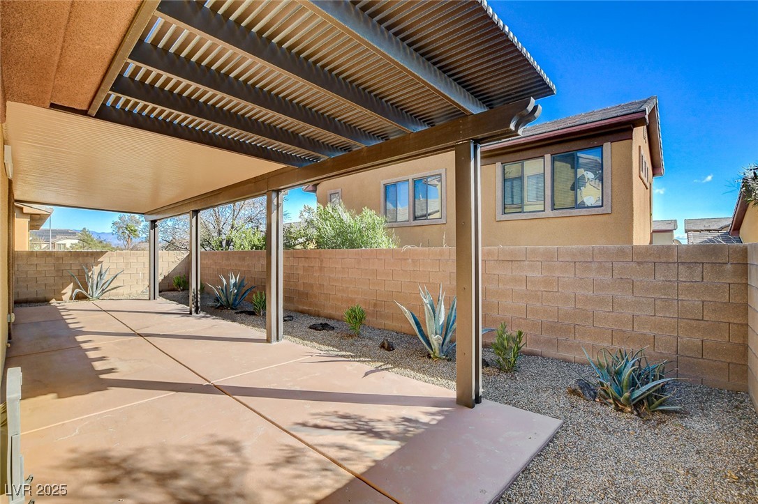 3932 Maldive Isle Court Property Photo 45