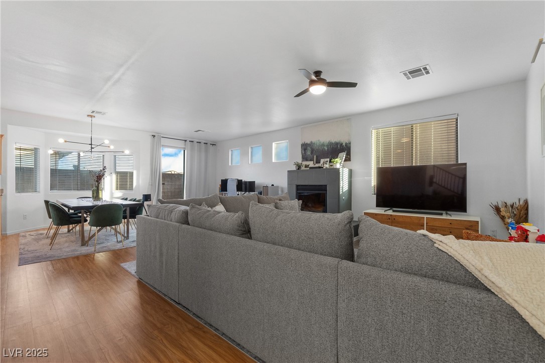 8036 Eurostar Street Property Photo 2