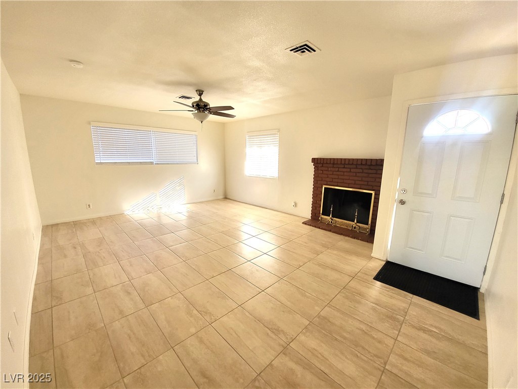 3908 Casa Grande Avenue Property Photo 3