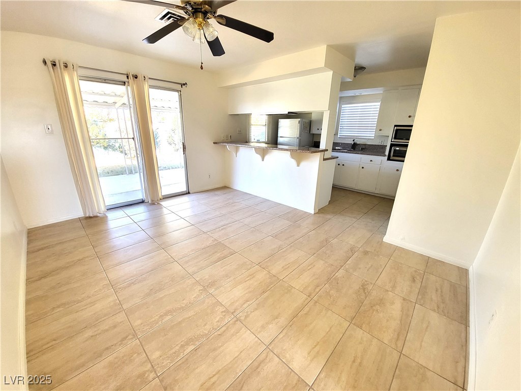 3908 Casa Grande Avenue Property Photo 6